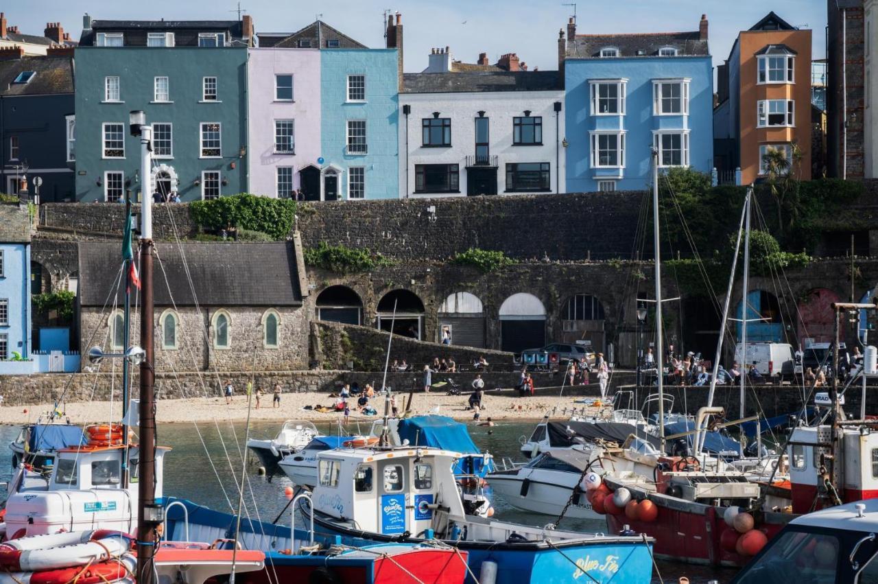 Gwynne House - 6 Bedroom Luxurious Holiday Home - Tenby Harbour Exterior foto